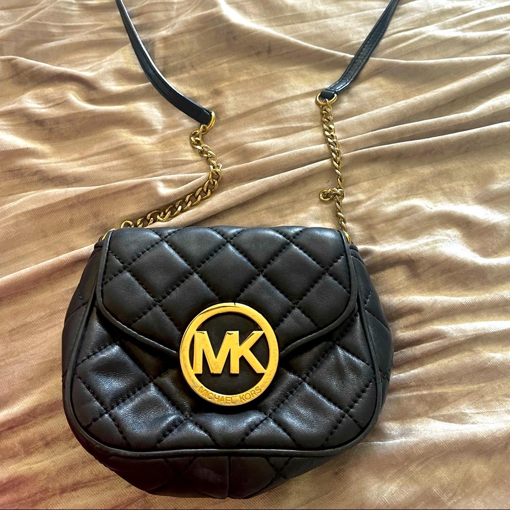Black Michael Kors Fulton Quilted Crossbody